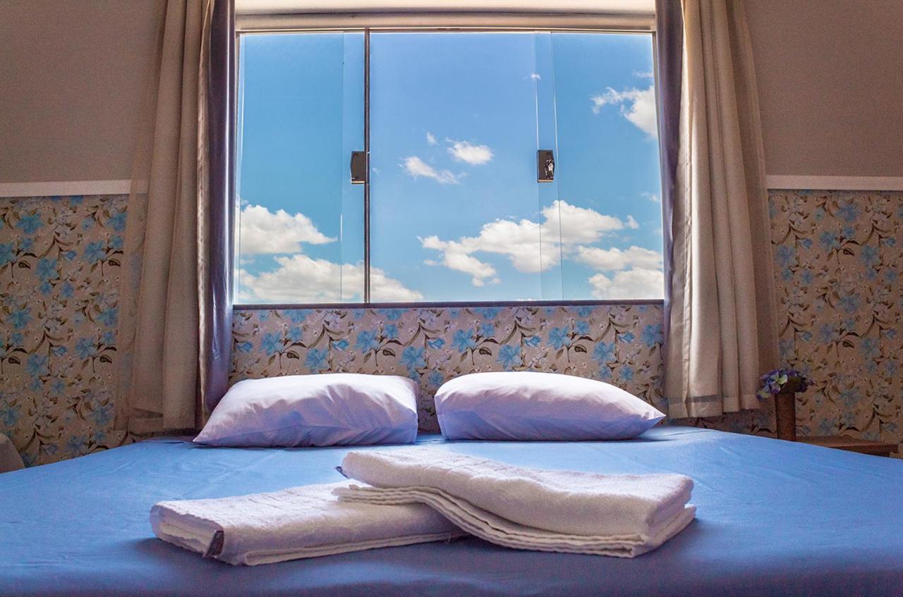 Pouso Oliveira Suites São João Batista do Glória Εξωτερικό φωτογραφία
